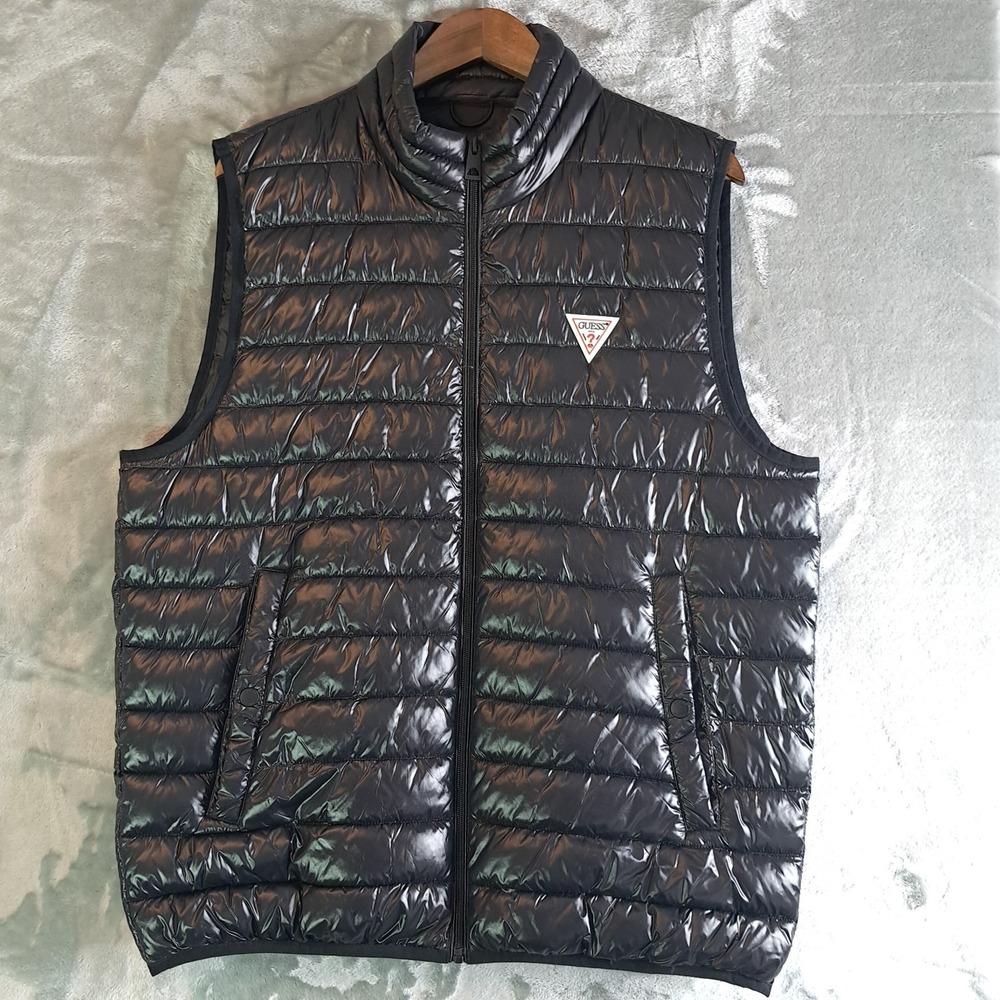 GUESS Men's Puffer Vest Jacket Black Size L Full Zip Lightweight 11SXS2307
